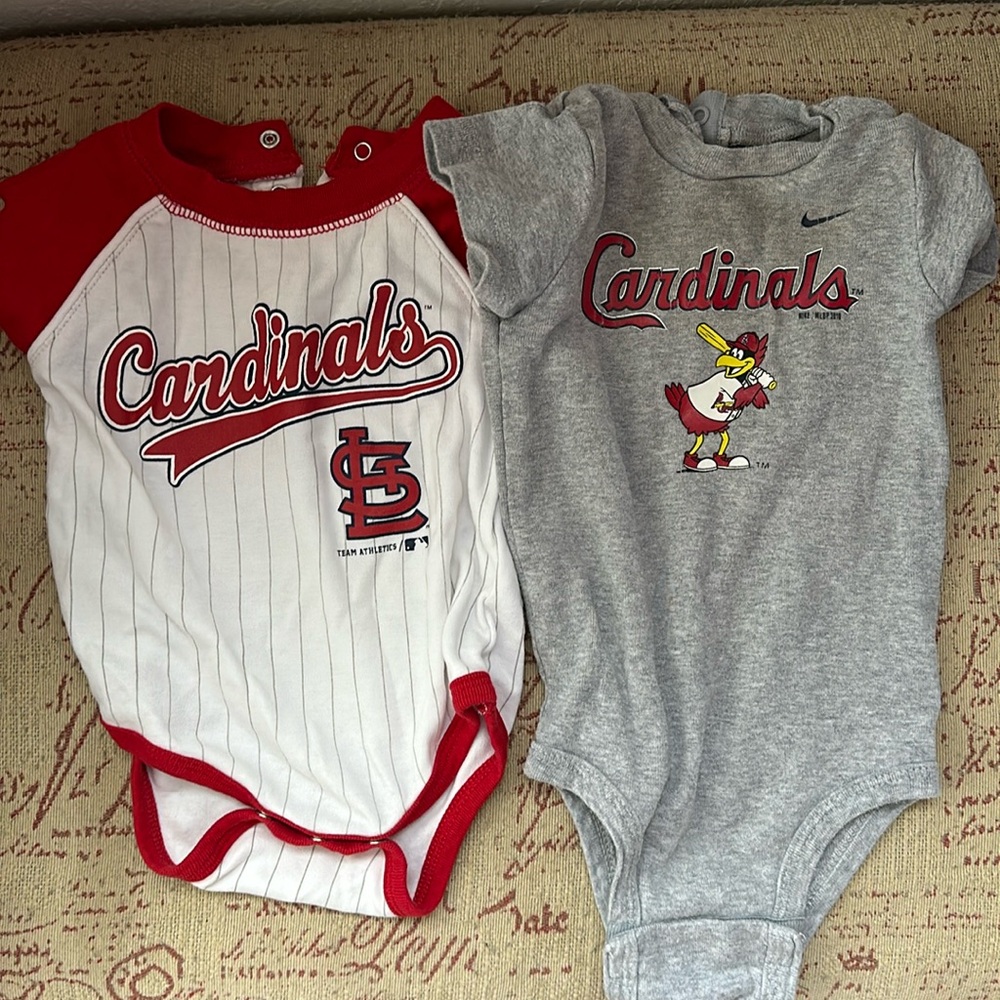 Cardinals baby clothes (2 body suits)